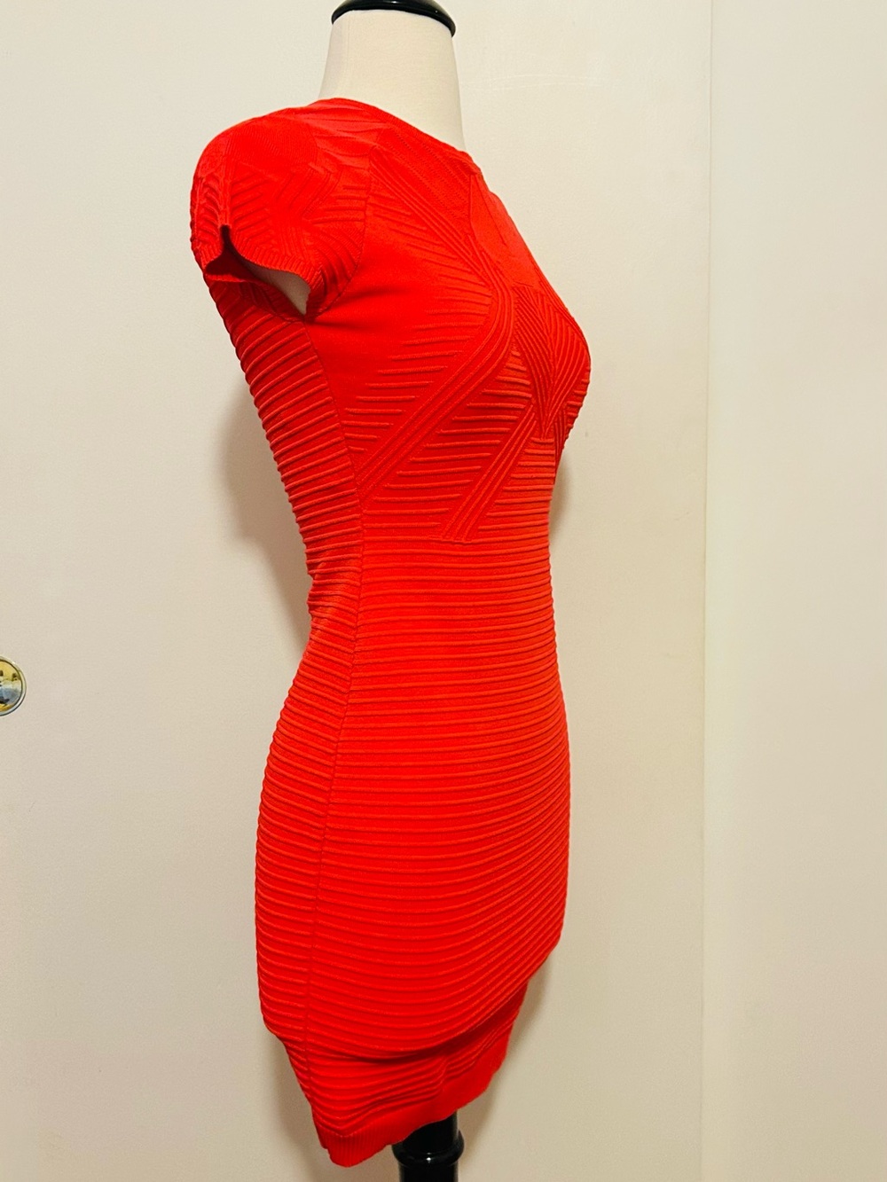 Bebe Orange Red Ribbed Mini Dress - Picture 2 of 5